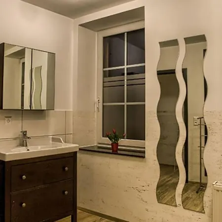 Moderne In * Zwickau